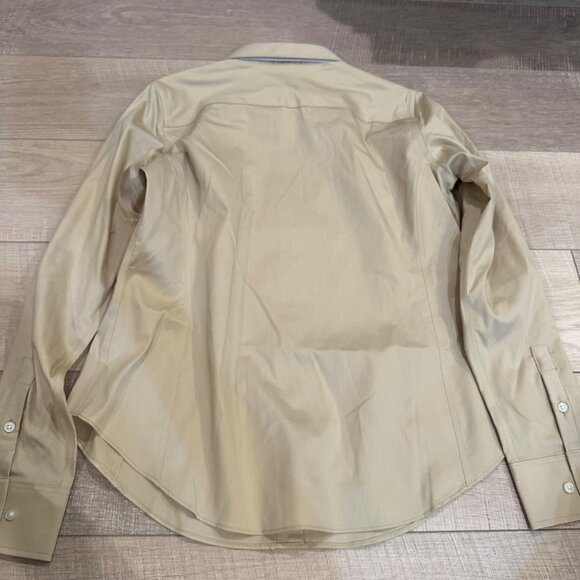 DEVON & JONES WOMENS TAN LONG SLEEVE BUTTON SHIRT MEDIUM NWOT - Picture 8 of 8